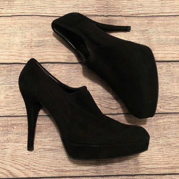 Stuart Weitzman Shoes - Stuart Weitzman Women's Coverup Platform Bootie
